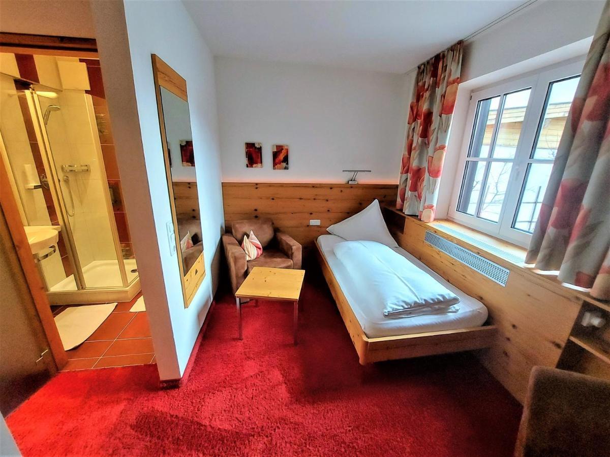 Hotel Flatscher Stuhlfelden Extérieur photo